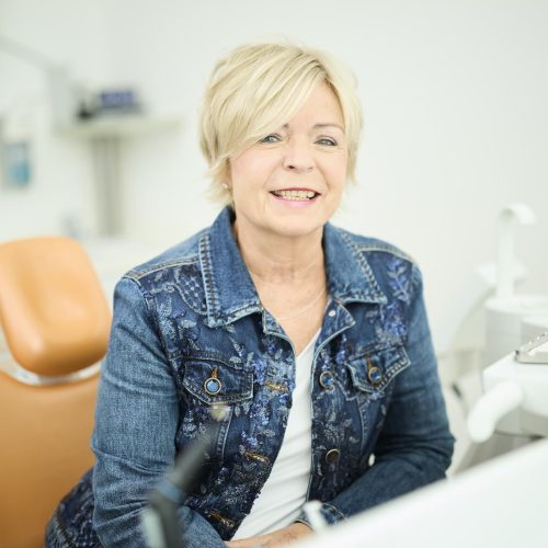 Zahnarztpraxis-Montabaur-Dr-Hagelauer__250916ci_vysible_Hagelauer10803